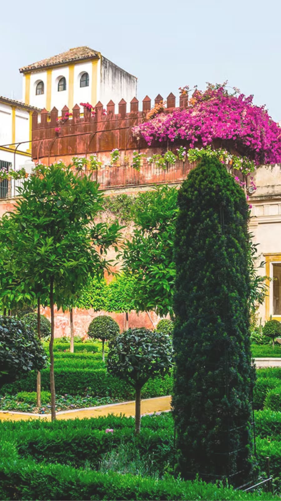 The main courtyard of Casa Pilatos